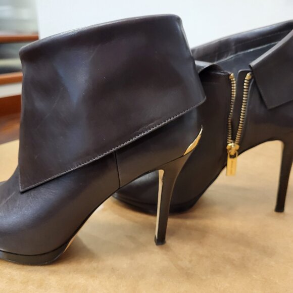 Michael Kors Kendra Peep Toe Booties Brown Leather Ankle Boots Size 8 - Picture 11 of 14